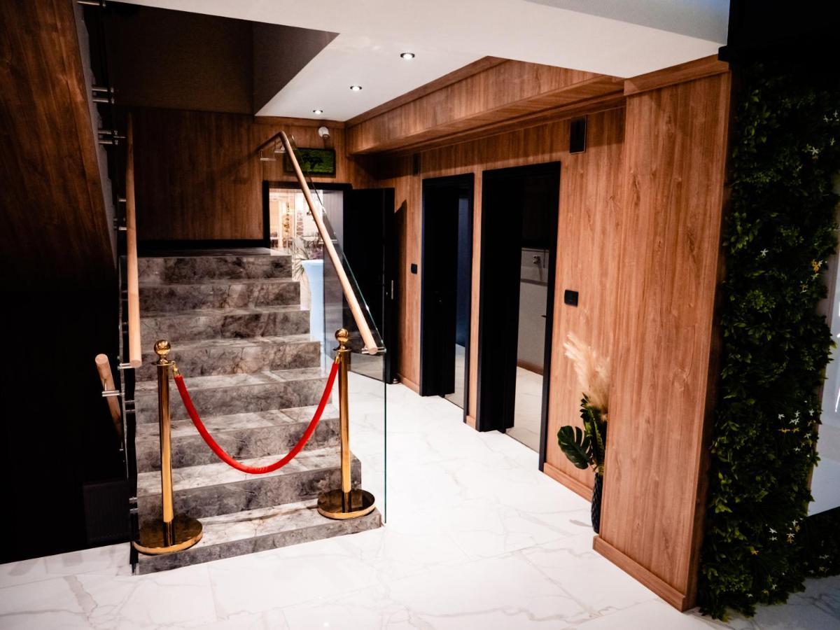 Hotel Goya Boutique Târgu Jiu Εξωτερικό φωτογραφία