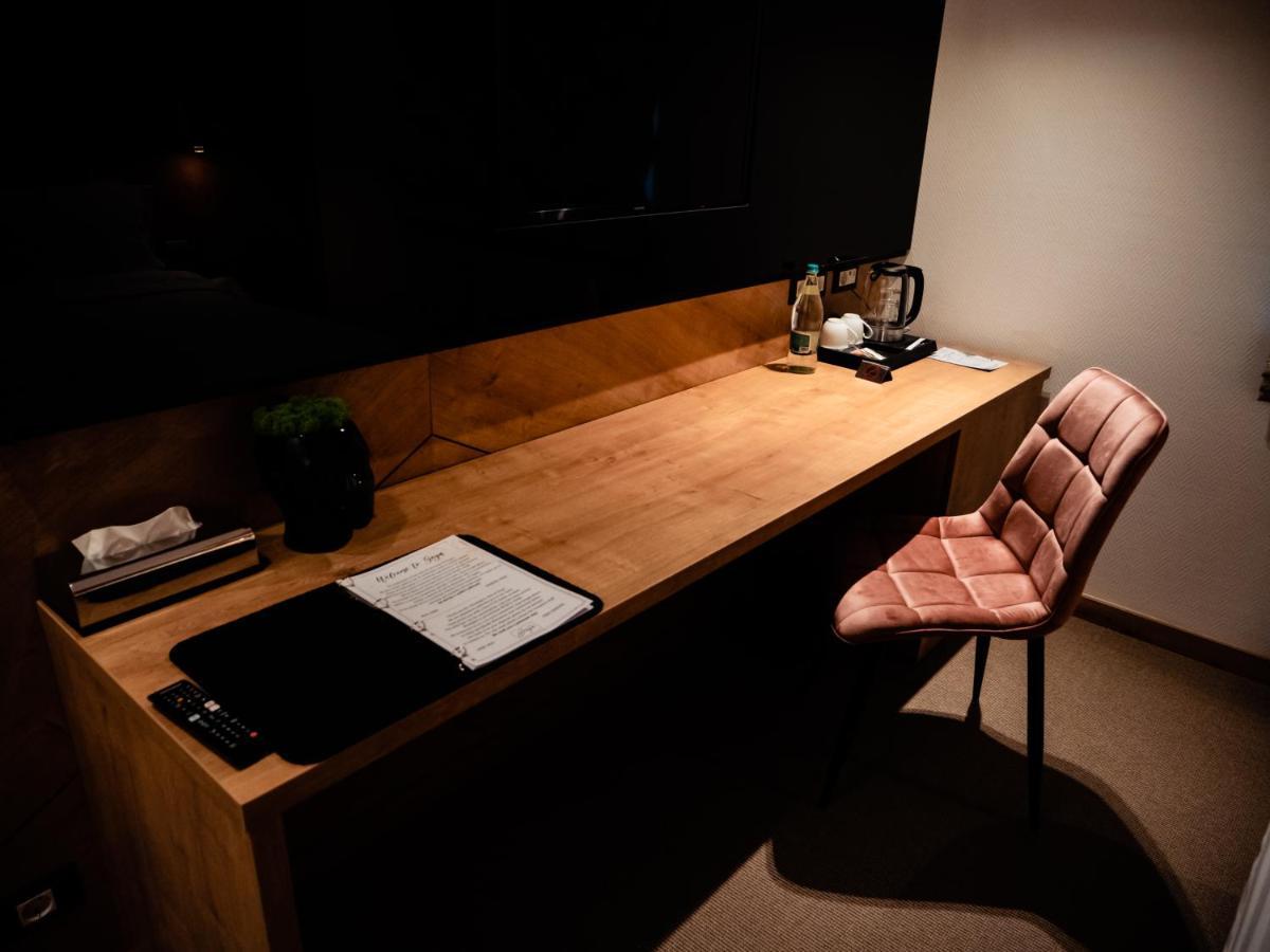 Hotel Goya Boutique Târgu Jiu Εξωτερικό φωτογραφία