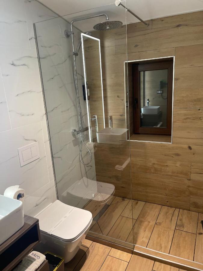 Hotel Goya Boutique Târgu Jiu Εξωτερικό φωτογραφία