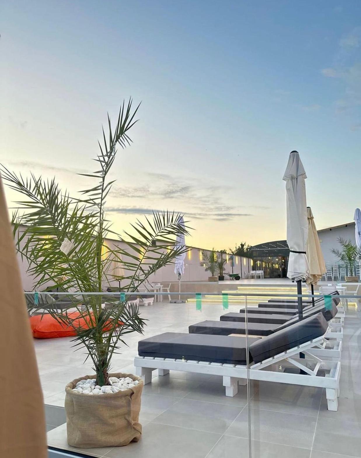 Hotel Goya Boutique Târgu Jiu Εξωτερικό φωτογραφία